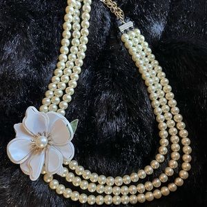3 strung pearlish necklace